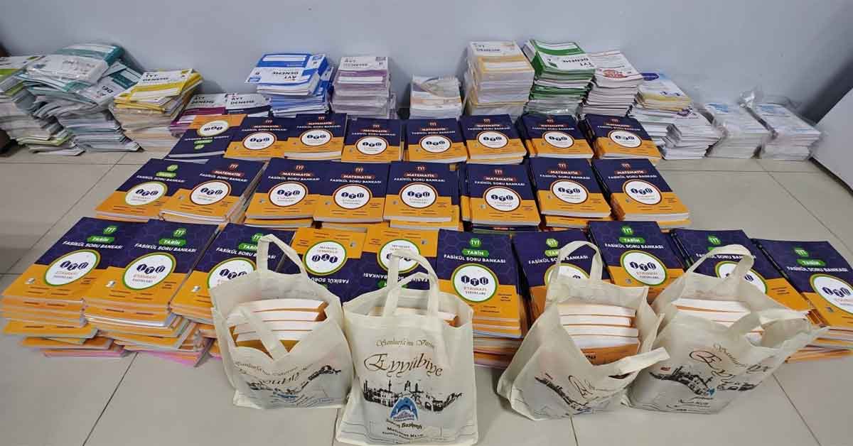 Eyyübiye'de Öğrencilere Eğitim Seti Verildi