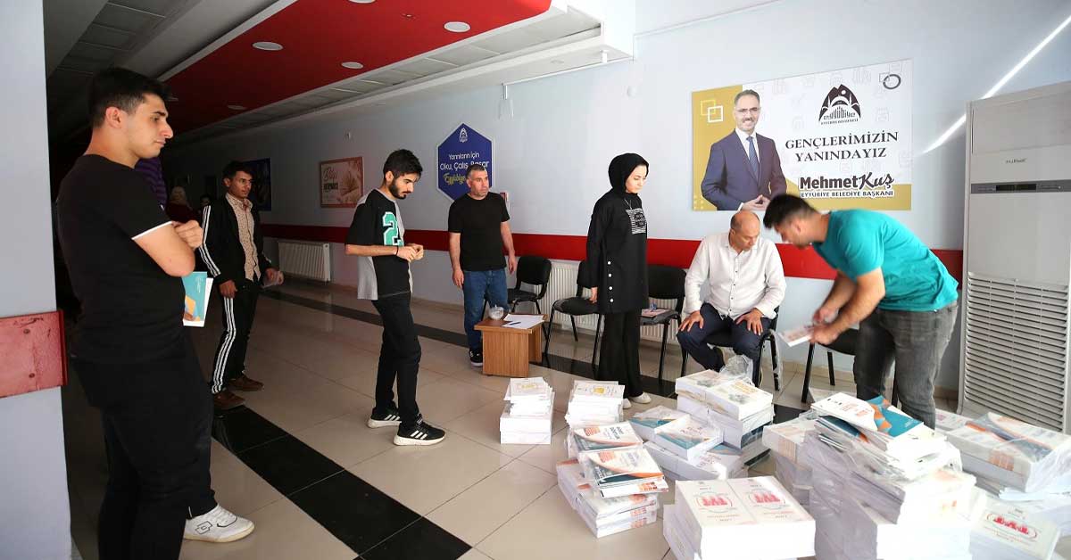 Eyyübiye Belediyesi Gençleri Destekliyor
