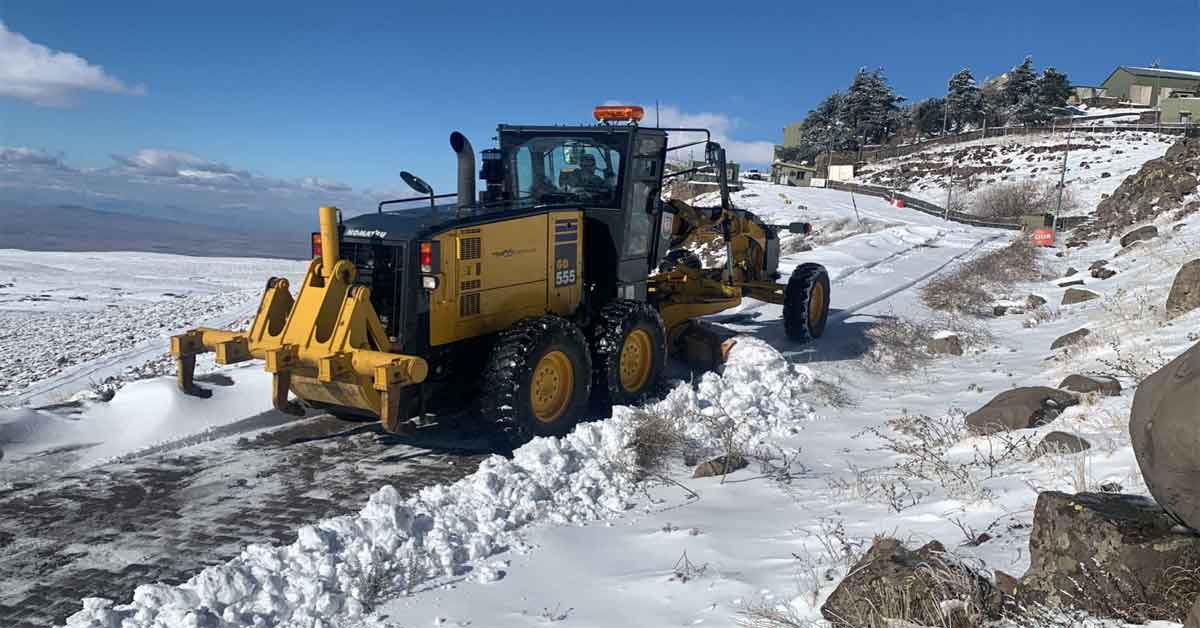 Siverek'te Kardan Kapanan Yollar Açıldı