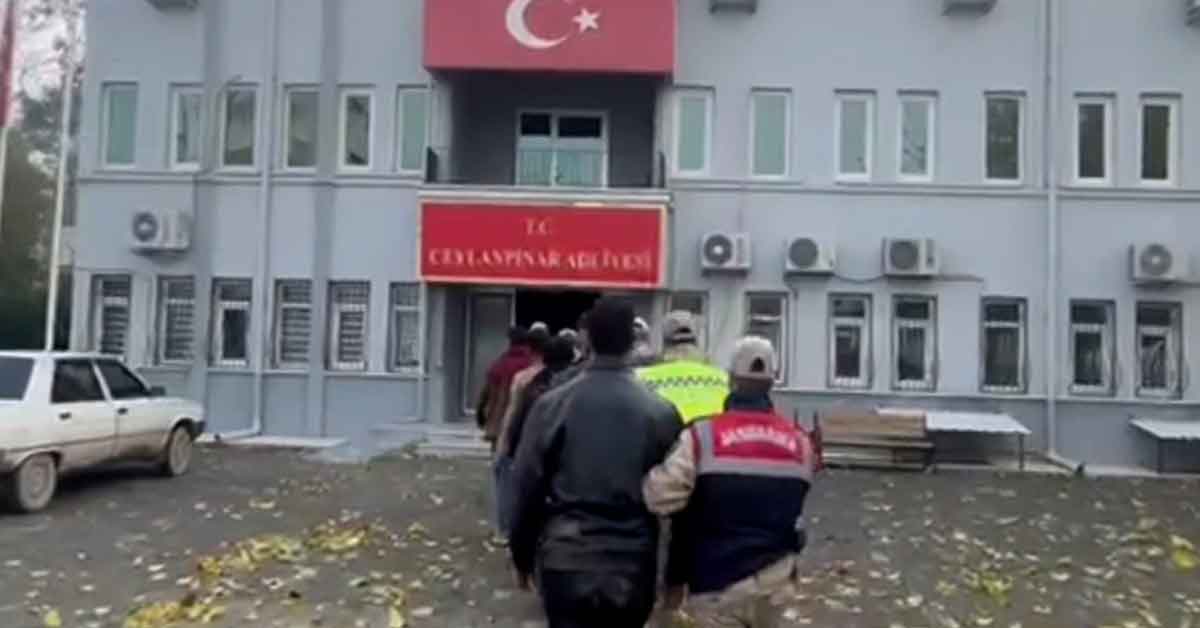 Şanlıurfa'da 129 Düzensiz Göçmen Yakalandı 9 Şanlıurfa'da 129 Düzensiz Göçmen Yakalandı