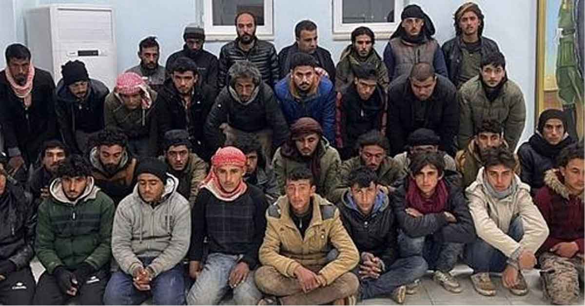 Afyon'da Yakalanan Kaçak Göçmenler, Şanlıurfa'ya Gönderildi 11 gocmen 1 1