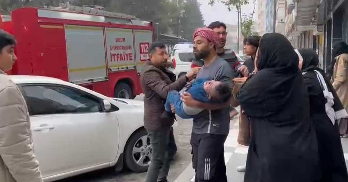 Şanlıurfa'da Sabah Saatlerinde Korkutan Yangın