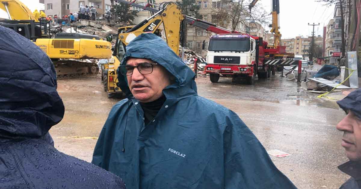 Tanal, Borcu Olan Depremzedeler İçin Kanun Teklifi Verdi